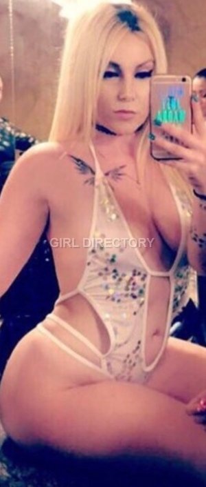 Ashley  photo 2