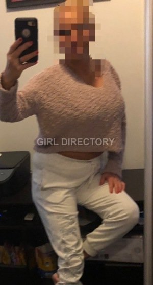Jenna photo 5