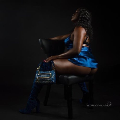 Jewels Milliana Banx photo 5