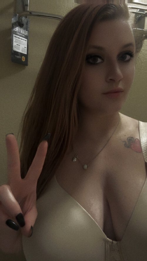 Sky Marie photo 2