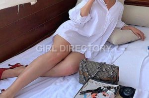 HottieEva   photo 1