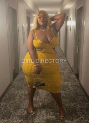 BeverlyBlue photo 7