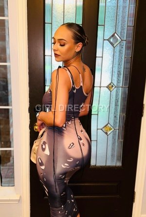 Chelsea Allure photo 6