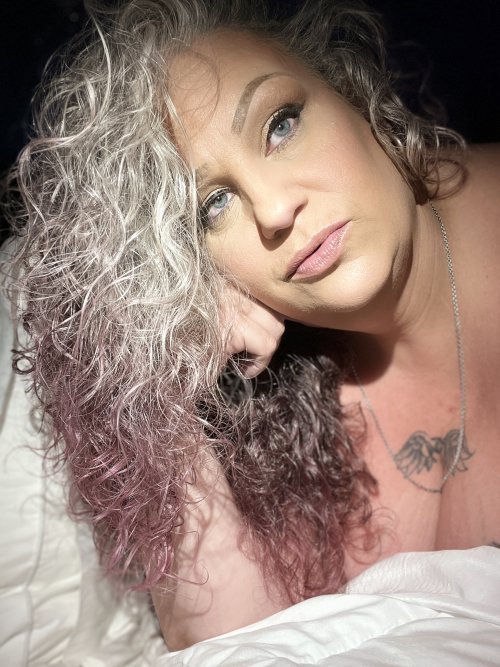 Miss Lady K Outlaw photo 9